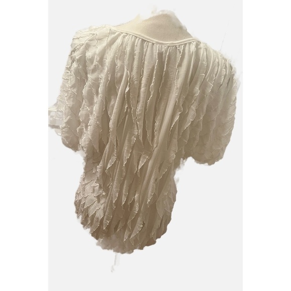 Andrea Missy White Ruffle blouse Size large - Picture 3 of 5